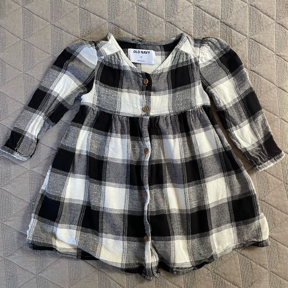 Old Navy black buffalo check dress